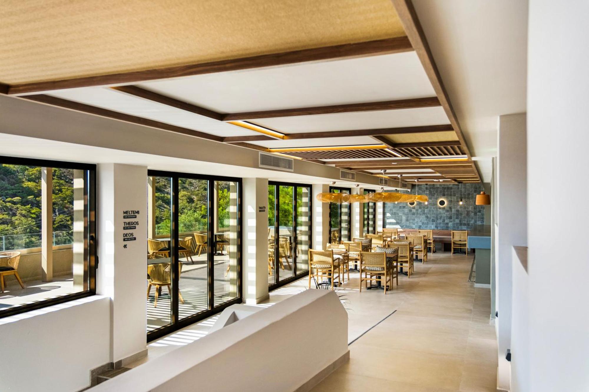 Hotel Eden Rock Agia Fotia  Exterior foto
